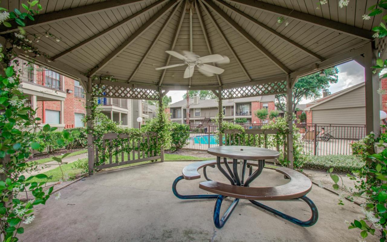 Apartament *Hidden Gem* cozy 1 bd NRG/TMC/DT/Zoo/Museums Houston Zewnętrze zdjęcie